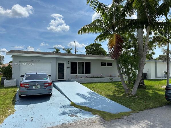 Gold Key Villas West, 2276 NW 81st Ter, Sunrise, Florida 33322, image 1
