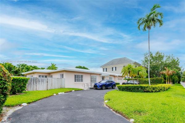 Orchard, 3000 Pine Tree Dr, Miami Beach, Florida 33140, image 1