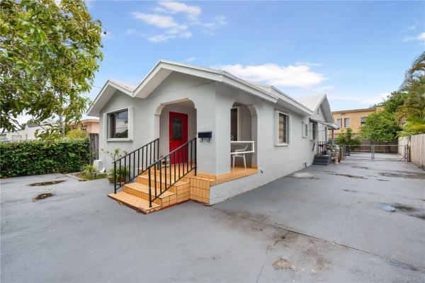 Grapeland, 2235 SW 15th St, Miami, Florida 33145, image 1