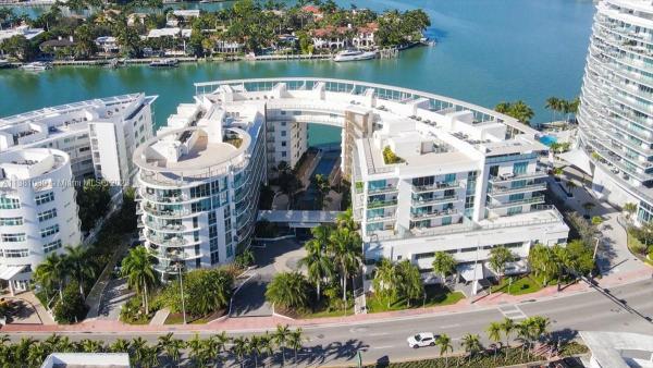 Peloro, 6620 Indian Creek Dr #414, Miami Beach, Florida 33141, image 1