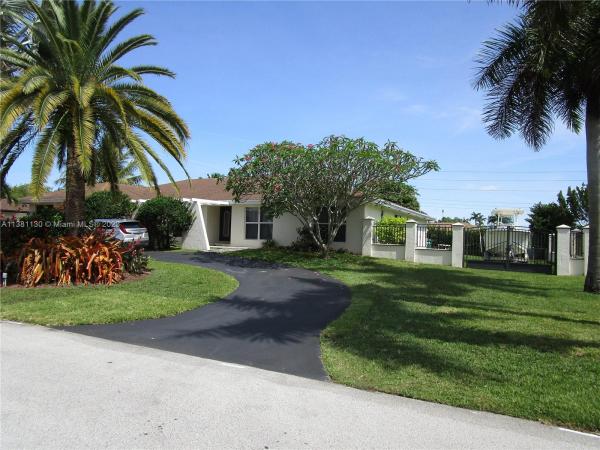 Pinewood Estates, 8461 SW 179th St, Palmetto Bay, Florida 33157, image 1