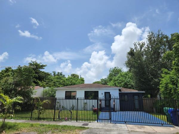 Durham Village, 1030 NW 44th St, Miami, Florida 33127, image 1