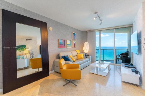 La Perla, 16699 Collins Ave #2906, Sunny Isles Beach, Florida 33160, image 1