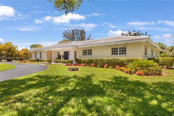 Country Squire Mnr, 7251 SW 133rd Ter, Pinecrest, Florida 33156, image 1