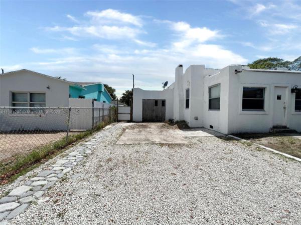 Vista Encanto, 512 El Prado, West Palm Beach, Florida 33405, image 1