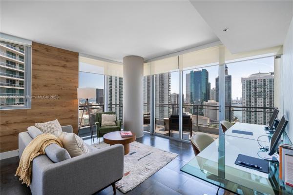 Mint At Riverfront, 92 SW 3rd St #3110, Miami, Florida 33130, image 2