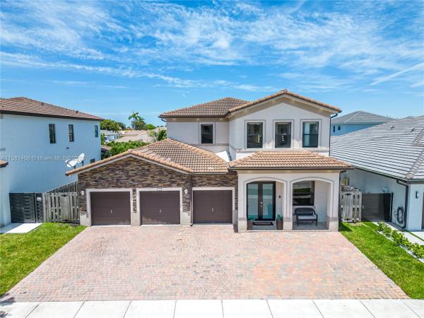 14817 SW 39th Ter, Unincorporated Dade County, Florida 33185, image 2