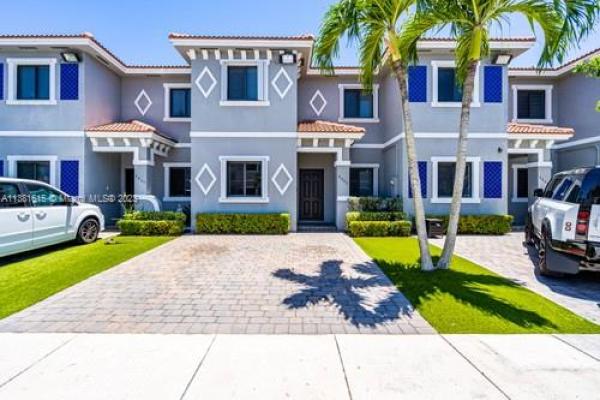 Oakland, 4407 SW 163rd Ct #4407, Palmetto Estates, Florida 33185, image 2