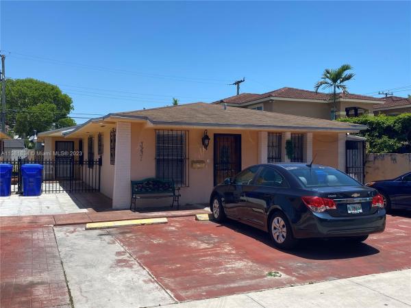 Silver Bluff Homesites, 3231 SW 25th St, Miami, Florida 33133, image 1