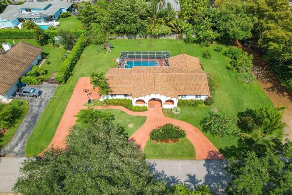Charlotte Estates, 17201 SW 79th Ct, Palmetto Bay, Florida 33157, image 1