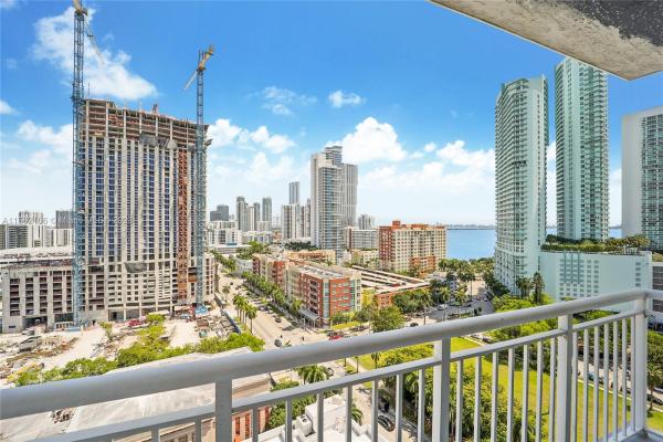 1800 Biscayne Plaza, 275 NE 18th St #1809, Miami, Florida 33132, image 1