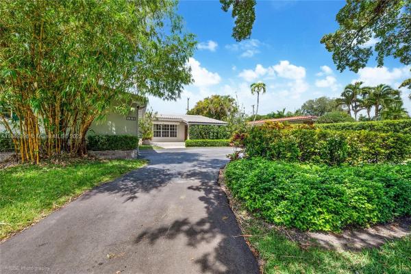 Riviera, 1315 Campo Sano Ave, Coral Gables, Florida 33146, image 2