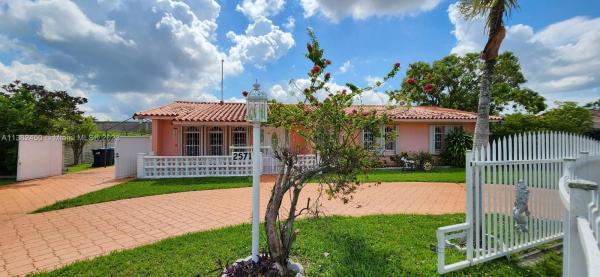 International Gardens, 2571 SW 117th Ct, Tamiami, Florida 33175, image 1