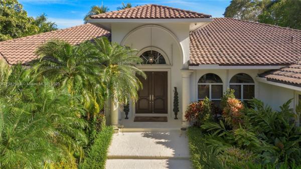 Kingsleys, 4954 SW 76th St, South Miami, Florida 33143, image 1