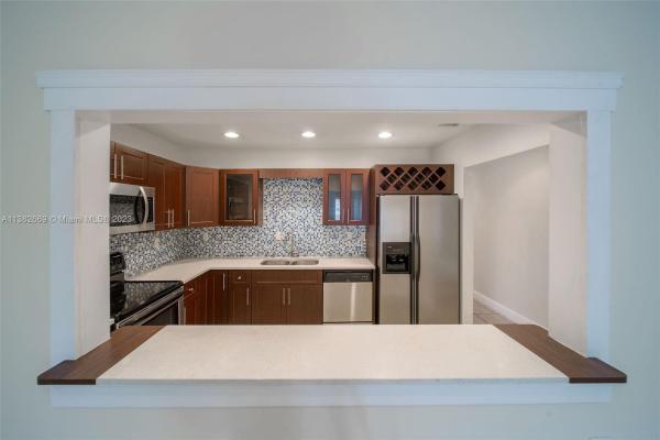 Creekside Villas, 10629 SW 74th Ter #10629, Kendall, Florida 33173, image 1