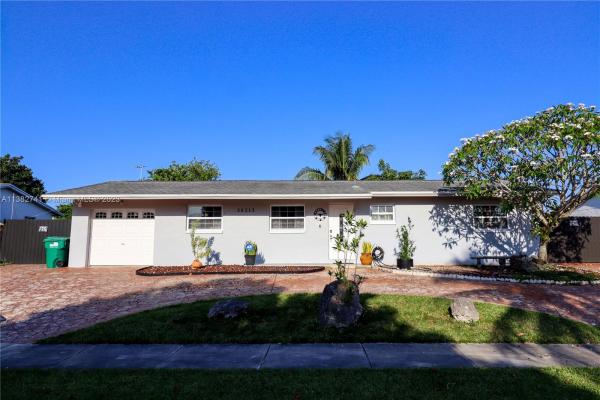 Meadow Wood Manor, 26213 SW 123rd Pl, Kendall, Florida 33032, image 1