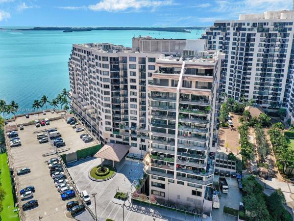 Brickell Key Two, 540 Brickell Key Dr #1807, Miami, Florida 33131, image 1