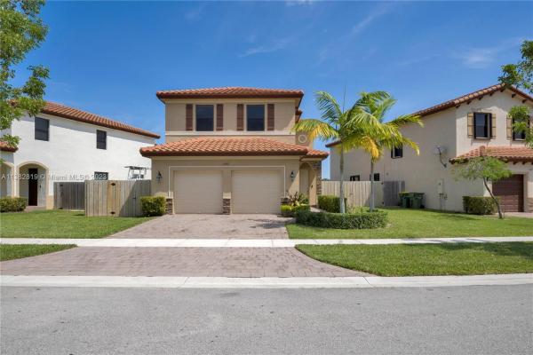 Barbados At Oasis, 2401 NE 2nd Dr, Homestead, Florida 33033, image 1