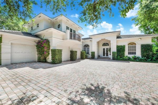 Town & Ranch Estates, 12205 Vista Ln, Pinecrest, Florida 33156, image 1