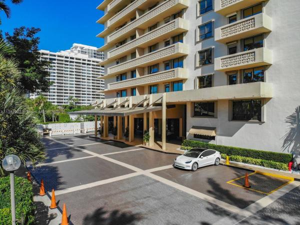 The Plaza Of Bal Harbour, 10185 Collins Ave #616, Bal Harbour, Florida 33154, image 2