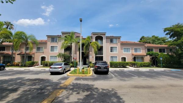 St Andrews At Miramar, 12154 Saint Andrews Pl #108, Miramar, Florida 33025, image 1