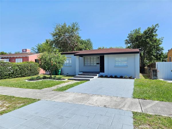 La Paloma, 118 NE 116th St, North Miami, Florida 33161, image 1