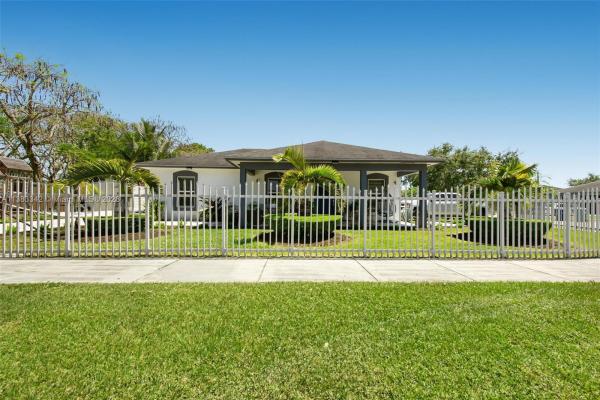 Shraders Haven, 28605 SW 153rd Ct, Leisure City, Florida 33033, image 1