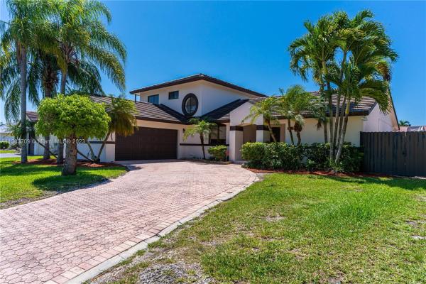 Richmond West No HOA, 14832 SW 169th Ln, Richmond West, Florida 33187, image 1