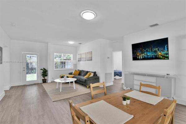 Bay Vista Park, 541 NW 49th St, Miami, Florida 33127, image 2