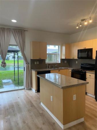 Venetia Groves, 1639 SE 31st Ct #1639, Homestead, Florida 33035, image 2
