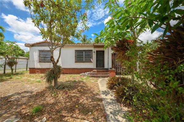 Gregory Heights, 12450 NW 15th Ave, North Miami, Florida 33167, image 1
