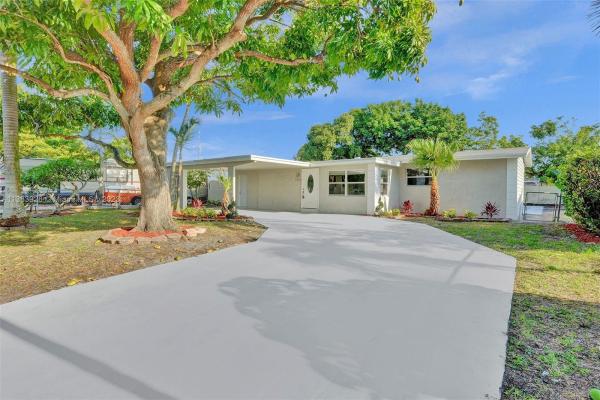 Driftwood Estates, 7771 Hope St, Hollywood, Florida 33024, image 2