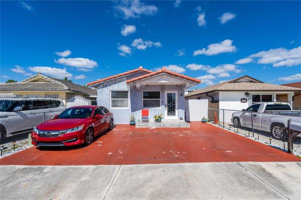 Natalie Estates, 4270 W 10th Ave, Hialeah, Florida 33012, image 1
