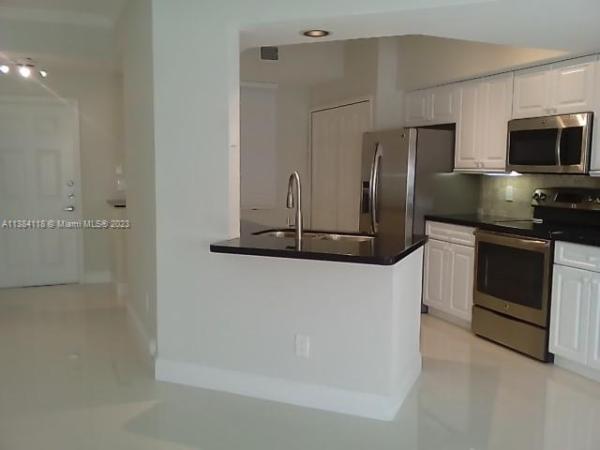 Village By The Bay, 3115 NE 184th St #4105, Aventura, Florida 33160, image 1