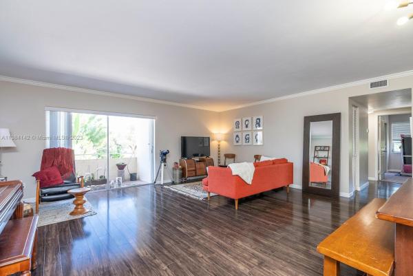 Kings Creek South, 7755 SW 86th St #C-202, Kendall, Florida 33143, image 1