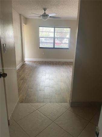 Heritage Circle, Deerfield Beach, Florida 33064, image 1