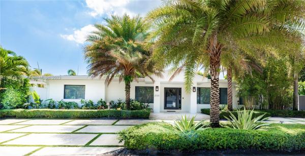 Sky Lake, 2030 NE 186th Dr, North Miami Beach, Florida 33179, image 1