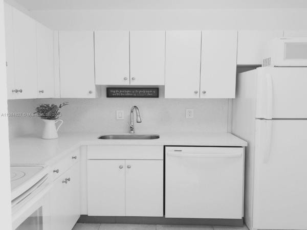 Doral Gardens 2, 5112 NW 79th Ave #301, Doral, Florida 33166, image 1
