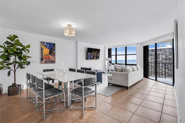 Brickell Place, 1865 Brickell Ave #A1613, Miami, Florida 33129, image 2