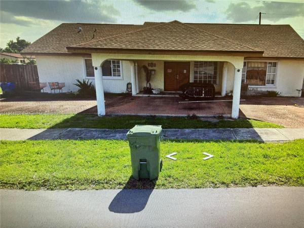 Palm Springs, Hialeah, Florida 33012, image 1