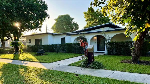 Nichols Heights, 540 NW 139th Ter, North Miami, Florida 33168, image 1