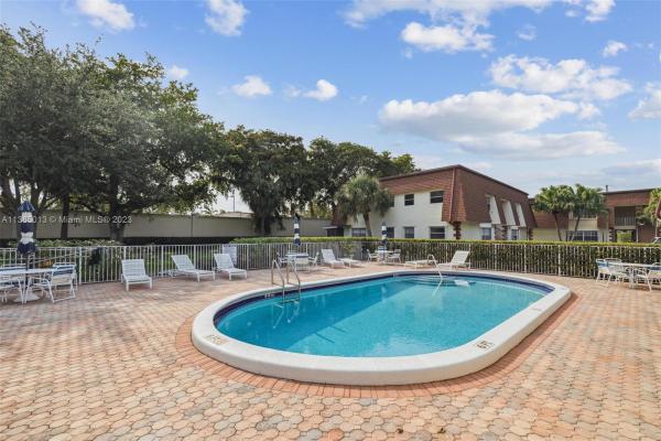 French Villas Of Lighthouse Point, 1986 NE 32nd Ct #53, Lighthouse Point, Florida 33064, image 1