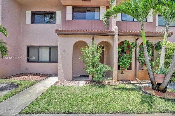 Valencia Village, 20 Matador Ln #5-22, Davie, Florida 33324, image 1