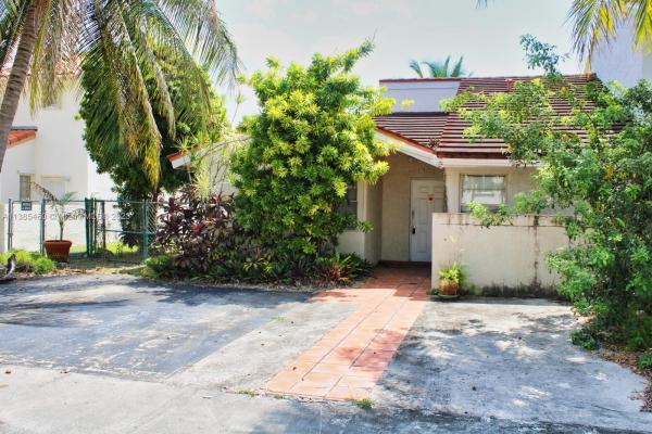 Prestige Homes At International Gardens, 1235 SW 117th Ct, Tamiami, Florida 33184, image 1