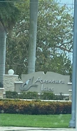 Champion Lakes, 470 NE 194th Ter #470, Ives Estates, Florida 33179, image 1