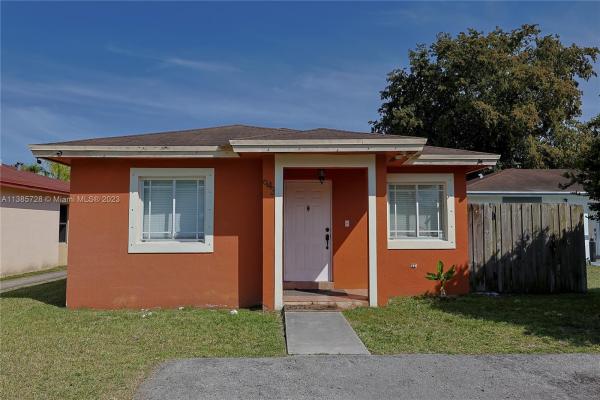 Villas Of Palm Bay, 943 SW 9th Ct, Florida City, Florida 33034, image 1
