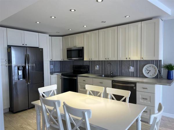 Buckley Towers West, 1301 NE Miami Gardens Dr #512W, Ojus, Florida 33179, image 1