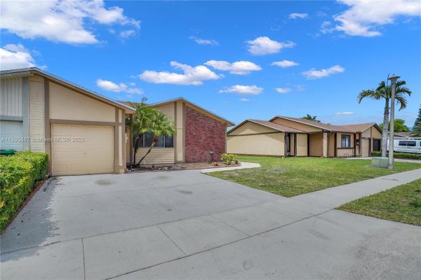The Meadows Of Miramar, 9691 W Daffodil Ln, Miramar, Florida 33025, image 2