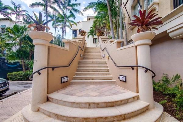 Villa Alhambra, Fort Lauderdale, Florida 33323, image 1