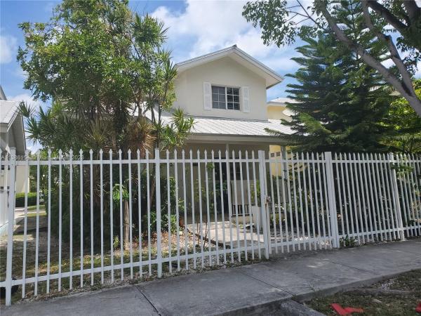 The Villas Of St Agnes, 345 NW 19th St #76, Miami, Florida 33136, image 1
